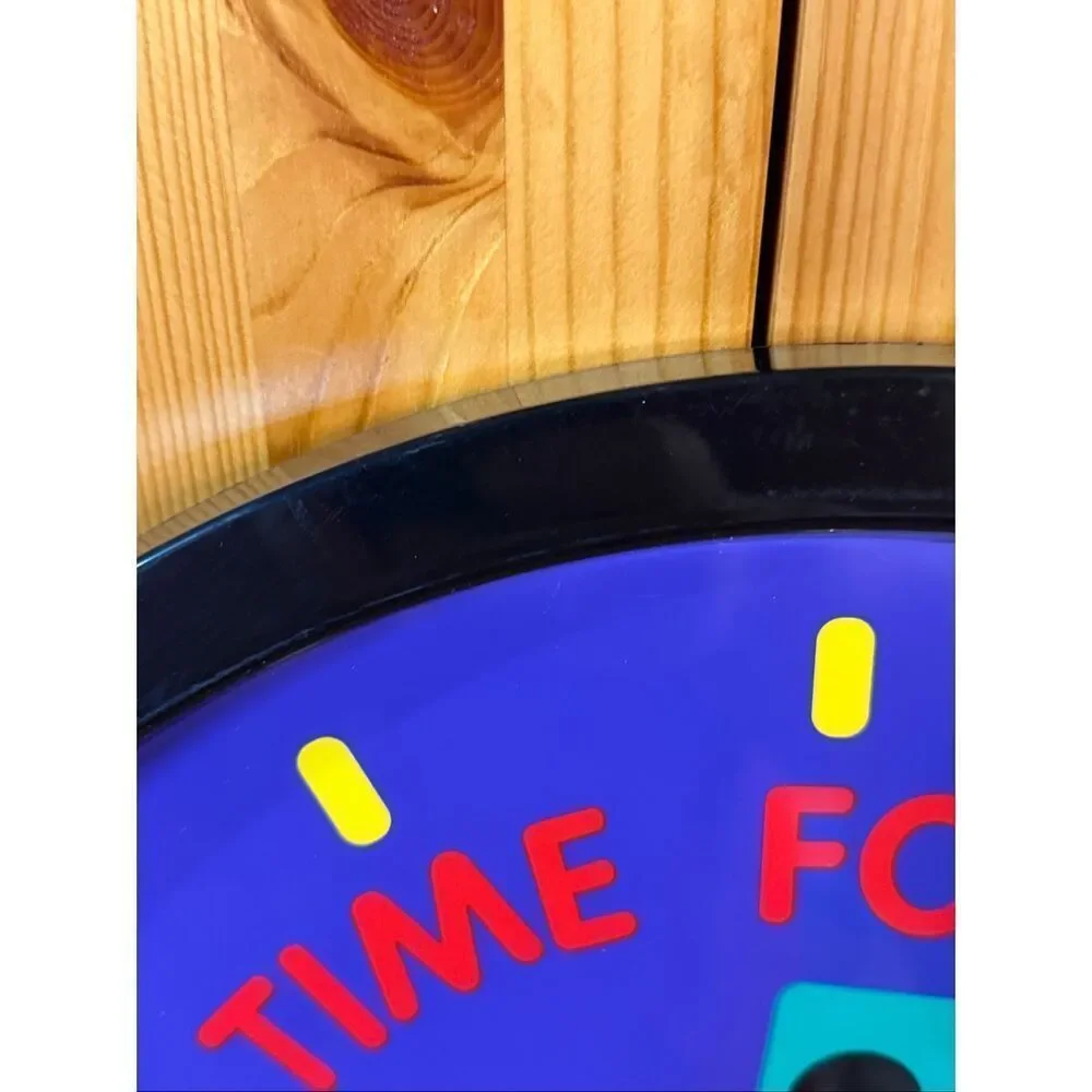 Vtg Disney Family Fun Wall Clock 90s Logo TV Promo Memorabilia Works 14.5”(6399)